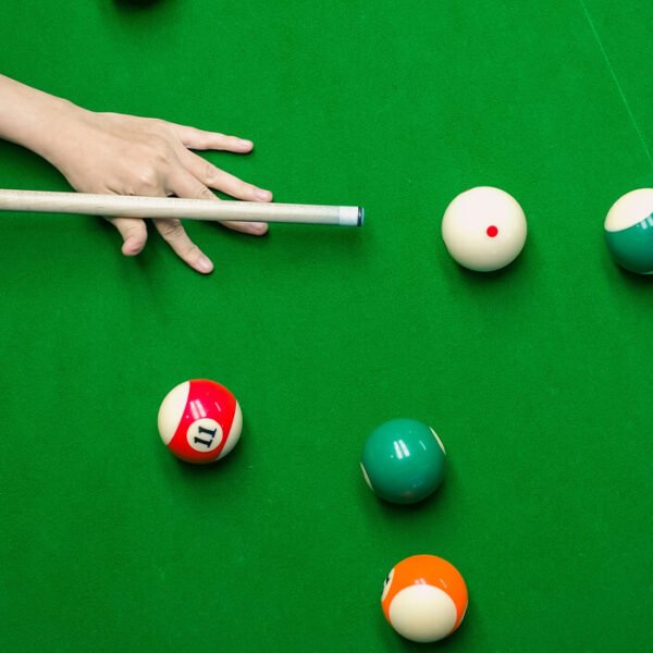 Wholesale price billiards cue sticks handmade (复制)
